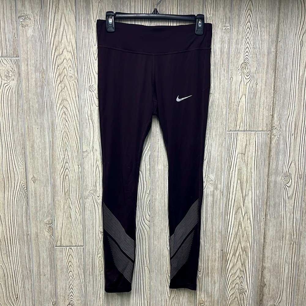Women’s Nike dri-fit leggings